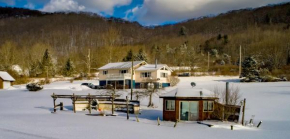 The Maples - Hot tub! Amazing views, pets welcomed